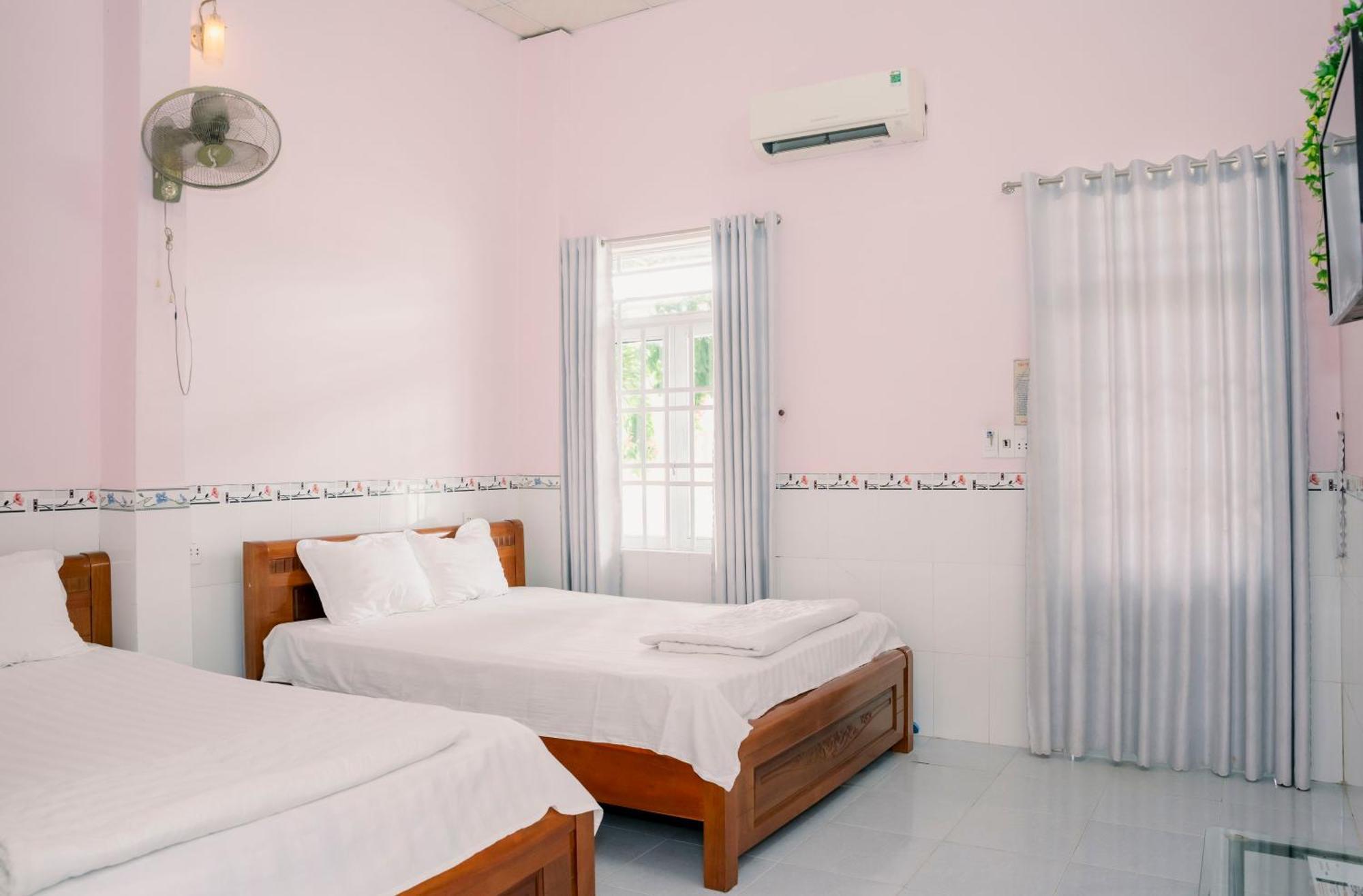 Phuong Tu Hostel Xuyên Mộc Exteriér fotografie